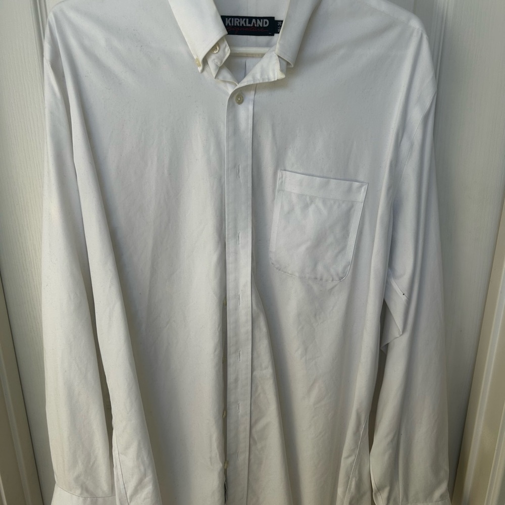 Kirkland Signature White Men's Long-Sleeve Button-Down Shirt